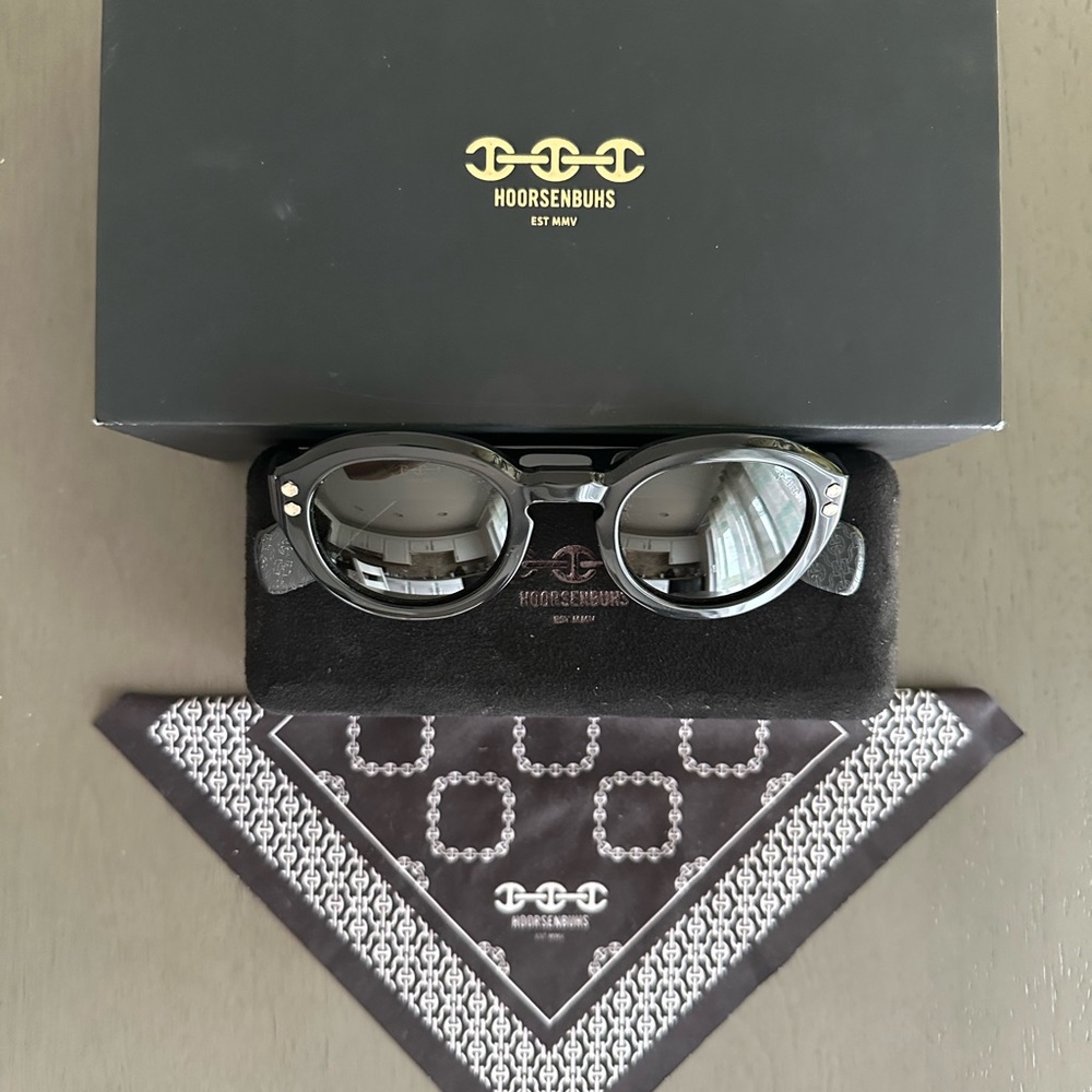 HOORSENBUHS Model III Sunglasses | Black with 24K Gold Trim | Handmade in Japan - Picture 9 of 11